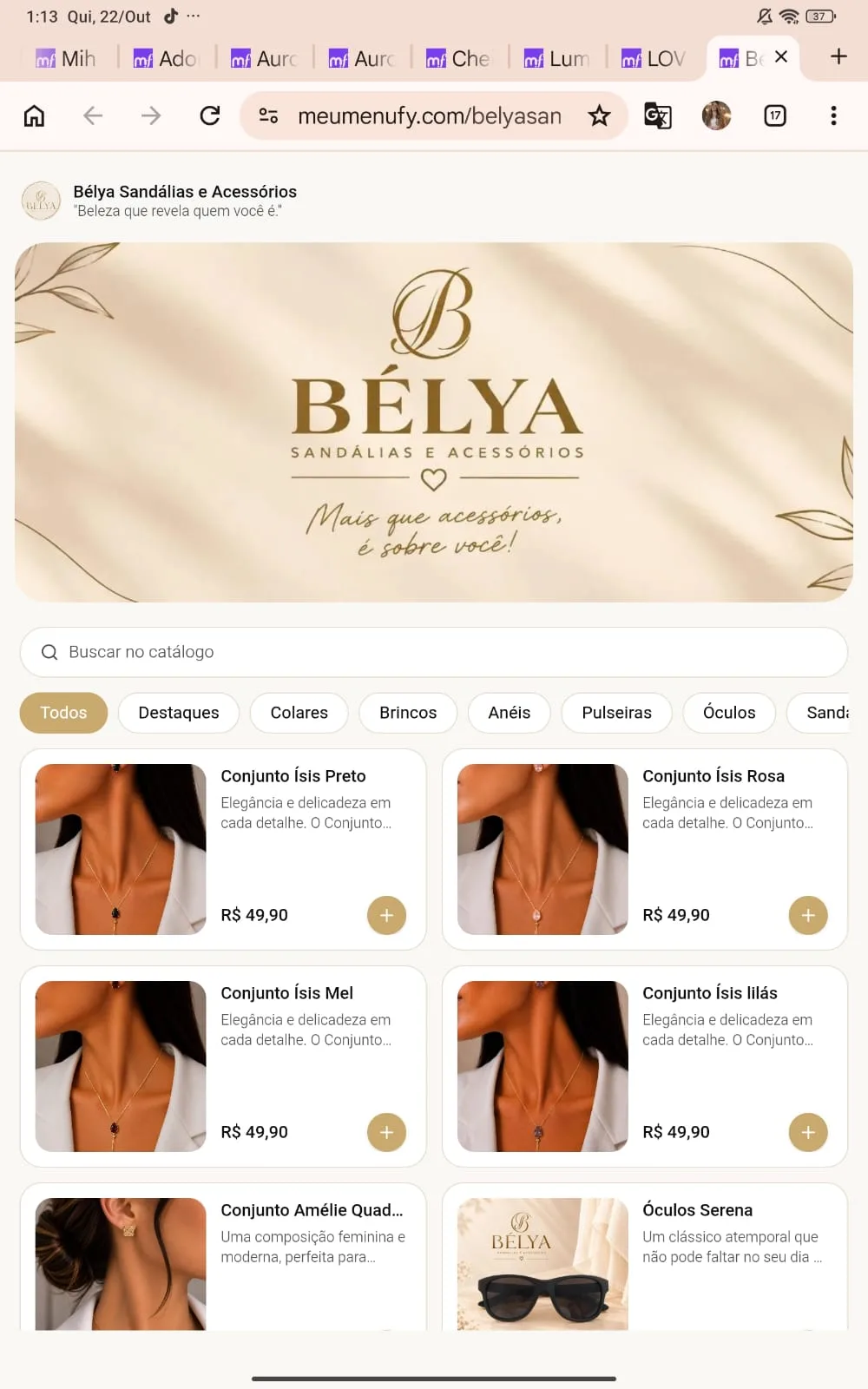 Loja real de semijoias feita no MeuMenuFy aberta no tablet